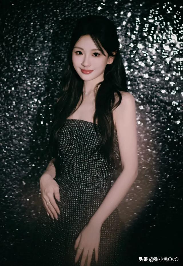 短剧演员签约经纪公司，有人顺风顺水 有人遭雪藏，顶流都选择单干