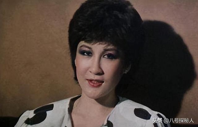 没想到！52年后丁珮终于说出真相：李小龙死前在床上倒了12分钟