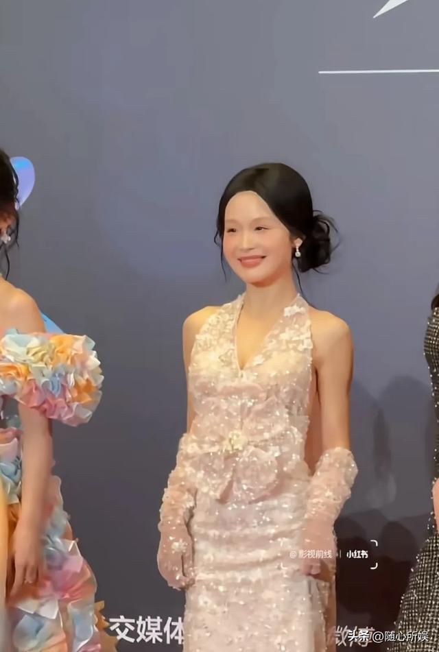 别被骗了！短剧帅哥美女离开滤镜还有谁能看？最意外的是刘萧旭