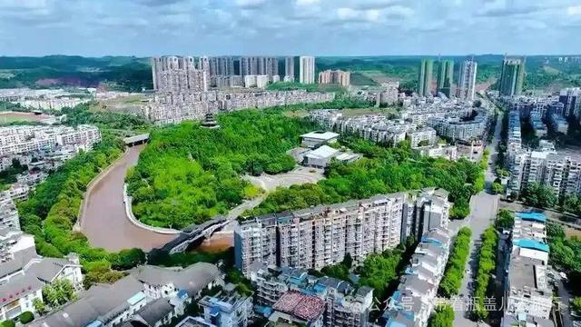 这座被严重低估的川东小城，千年石刻万亩柠檬，到底藏着多少惊喜