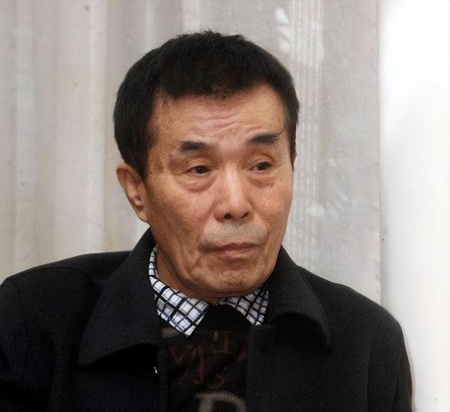 贪财又好色！德不配位的几位老艺术家，诠释了人前一套，背后一套