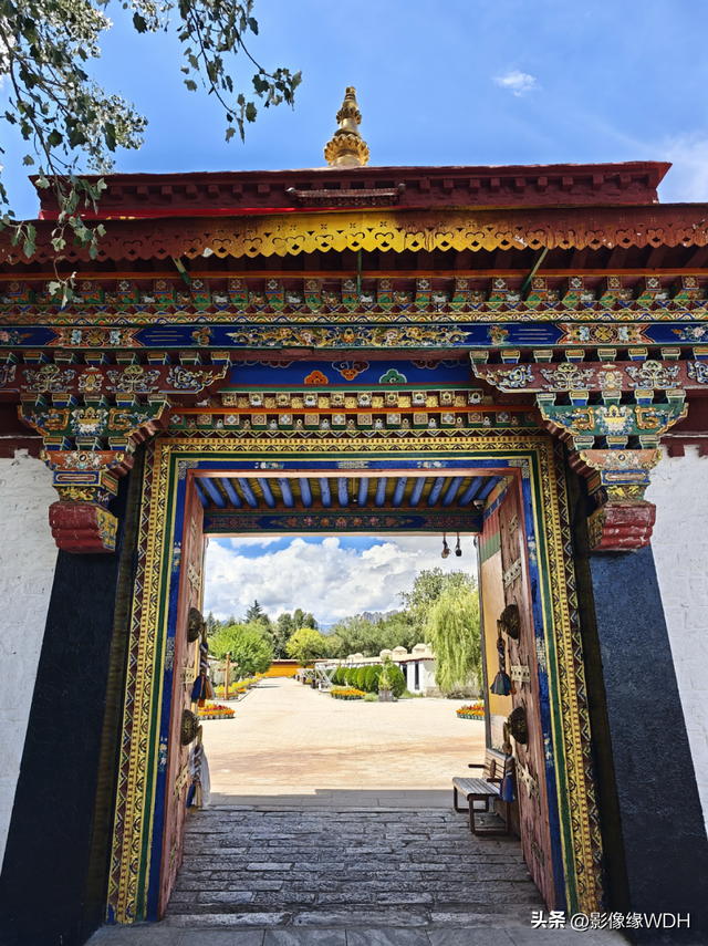 摄影掌握这5个框架构图法，手机也能拍出大片感