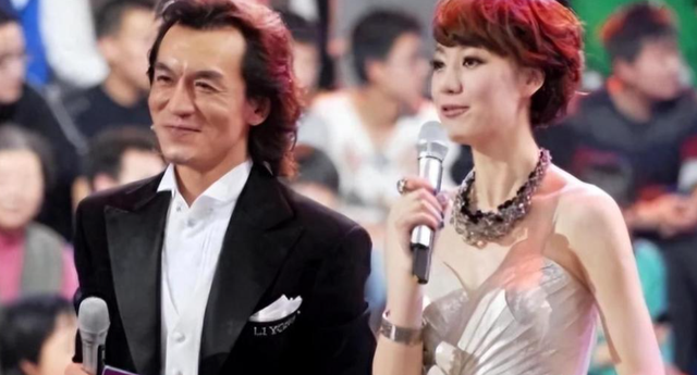 讨好大佬，陪睡上位	，遭央视“开除	”，她身上的标签哪个才是真的