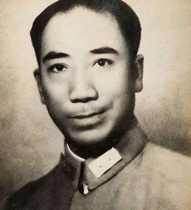 孙殿英盗墓时对慈禧粗暴野蛮，19年后得绝症，临终病症和慈禧相似