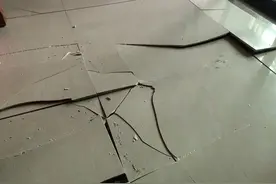 供暖了，20000多元铺的瓷砖“一夜炸裂”，我意识到：做错了这3点图片
