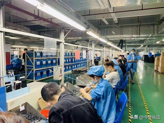 广东“厂二代”接棒，老爸管车间他玩AI，传统工厂轻松月入千万