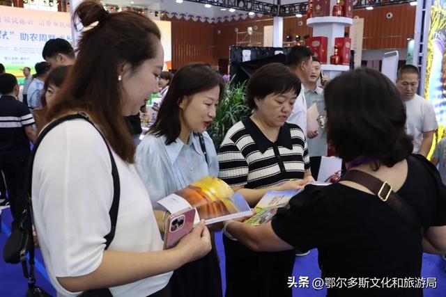 市文化和旅游局开展整治导游乱象与强制消费宣传活动 引导文明旅游新风尚
