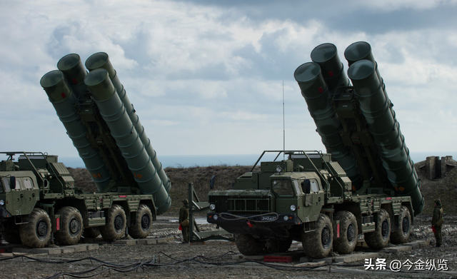 俄军2.4亿神装报销！S-400、米格-31K惨遭击中，又是泄密内鬼？