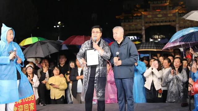 网络人气歌手刘皮特解锁新身份，助力邢台任泽文旅再掀新热潮