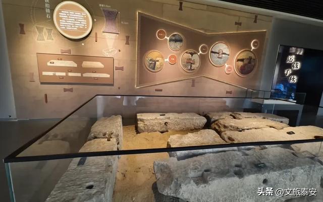 “北方都江堰”！秋日阳光洒在戴村坝，碎成万点金光！