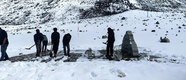 最新！珠峰景区已恢复售票