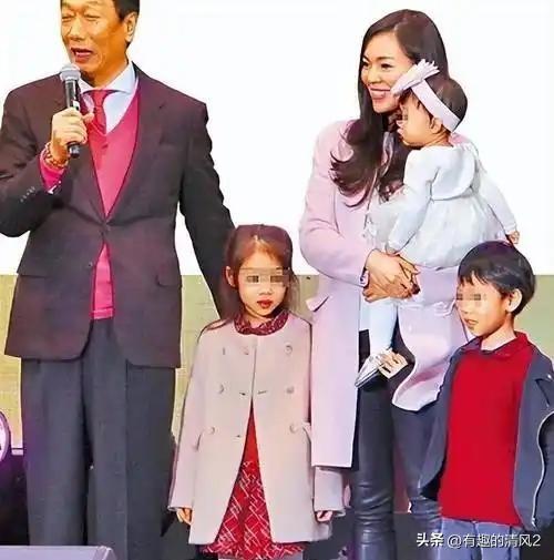 郭台铭做梦也没想到，结婚17年后，曾馨莹开始给全家人“争光”了