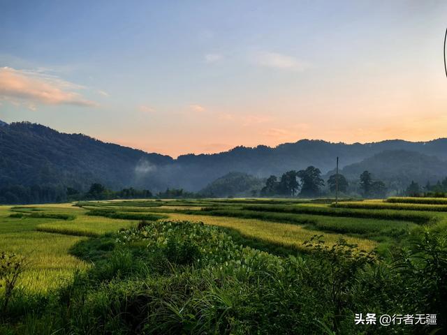 贵州山村清晨：大自然的诗意长卷