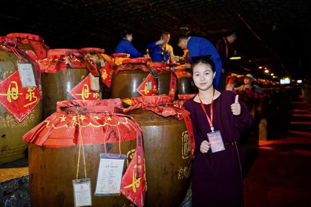 2025丹泉洞藏封坛文化节礼成：沉浸洞藏之旅，共鉴千年酒礼