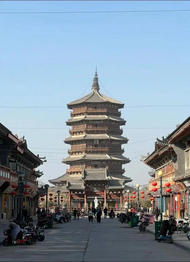 黄河中游的千年山西,汾河作为山西母亲河,灌溉出片片肥田沃土。