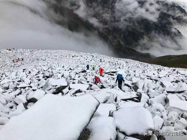 比珠峰还致命？鳌太线死亡率飙升，为啥宁愿违规也要闯？