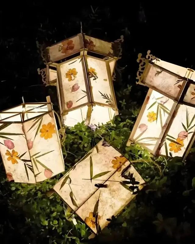国庆预告| 非遗花草灯手作+土窑披萨+月饼DIY+双节游园会…