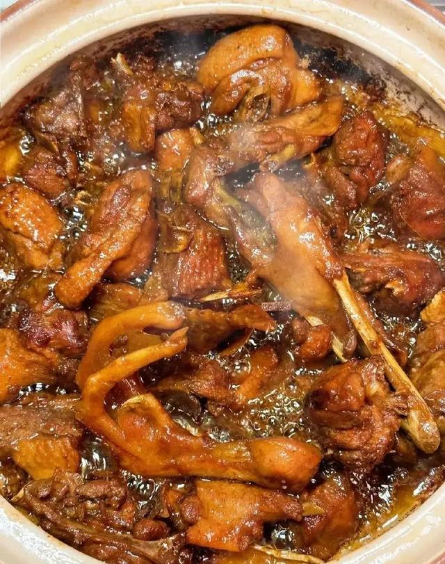 秋高鸭肥，5种鸭肉做法，营养美味，滋补养生