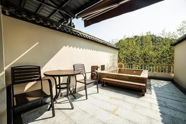 沁园溪语民宿：藏于从化山河间，以私汤为引，筑满维度的慢生活秘