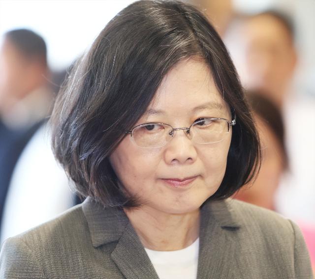 民进党下最后通牒：不许任何人出席93阅兵，国民党迎来天赐良机？