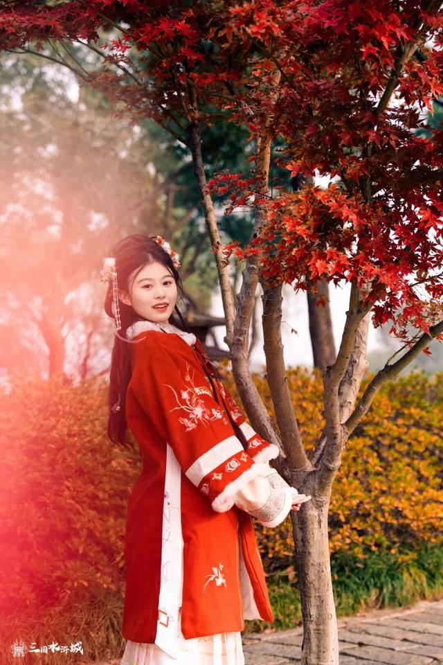 秋日预“景”！接下来的三国水浒城是这样的~