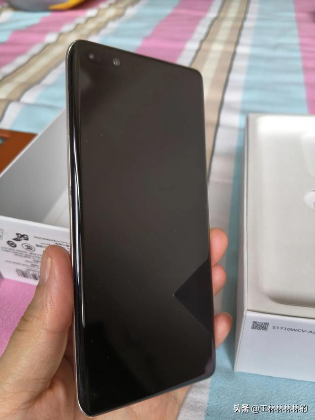 我不信现在还有人在用华为p40Pro当主力机