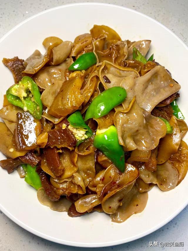 “甲流”中招越来越多，建议：少吃豆腐白菜，多吃4样，增强免疫