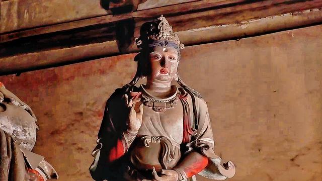 山西彩塑巡游，独一无二的孤品彩绘佛像，只有在山西还能看到