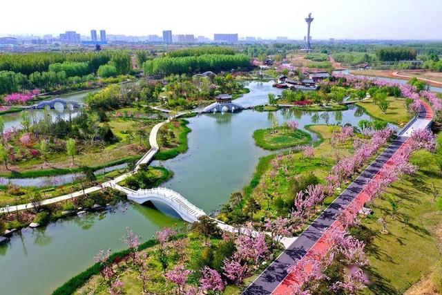 刚从山西回来，发现一个冷门的避暑城市，人少凉快又有好看的风景