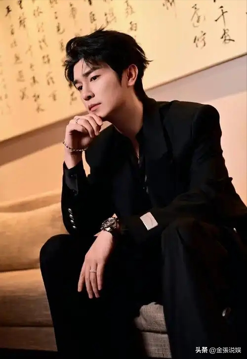 炸裂！陈若琳被曝和杨旭文已订婚！多个同框照被扒，杨旭文秒回应