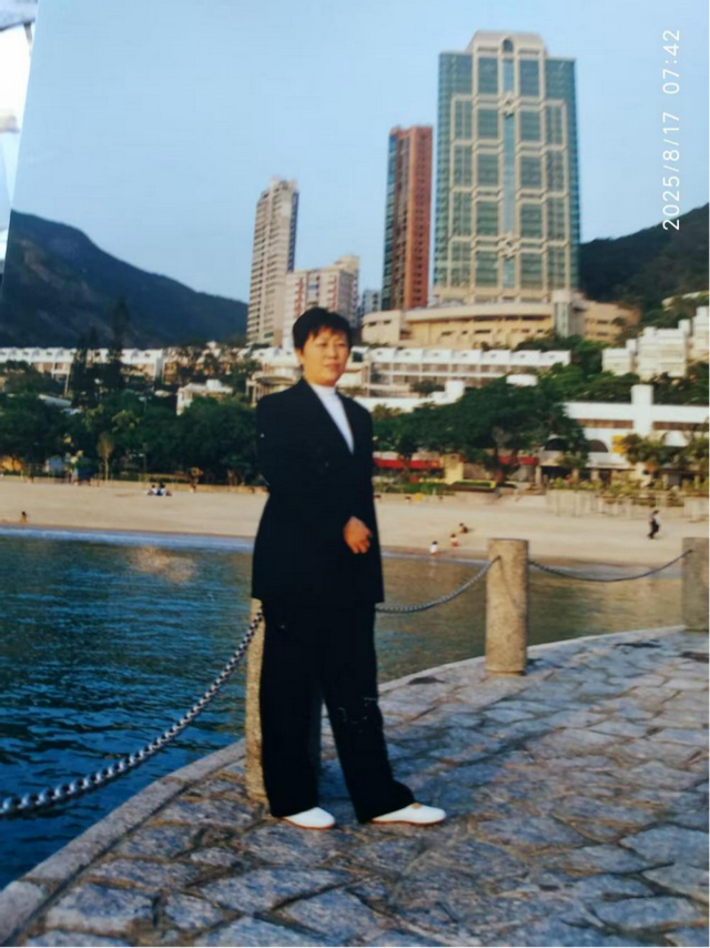 在自己的土地上——香港浅水湾