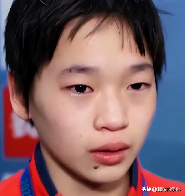 全红婵雕像事件持续发酵，宋清辉：应火速拆除全红婵雕像