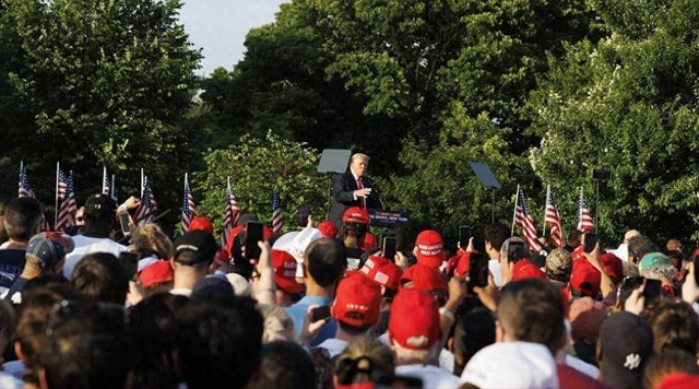 交底了！特朗普访华在即，美急抛三大诉求，厚脸皮求中方接盘买单