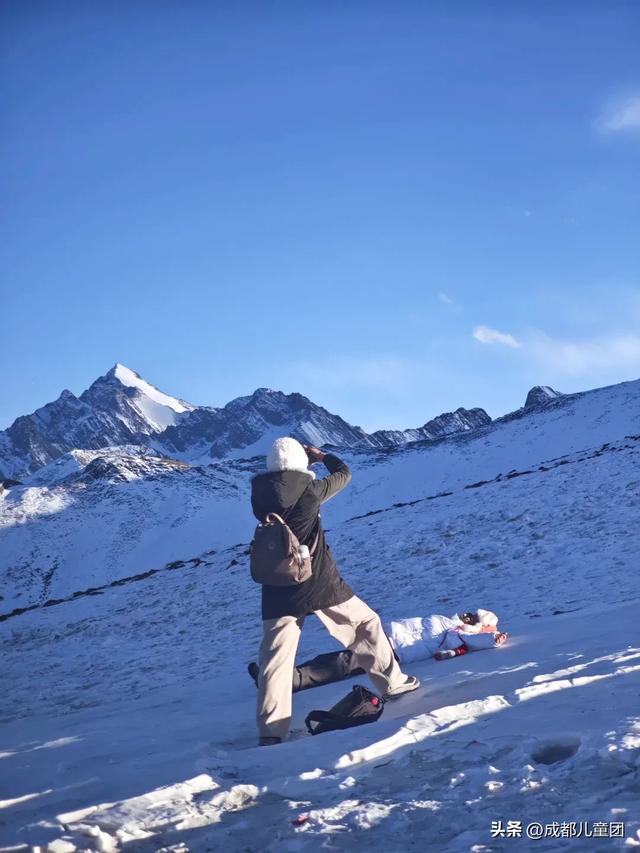 成都周边耍雪地:松潘,一次看完雪山、冰瀑、雾凇和雪原
