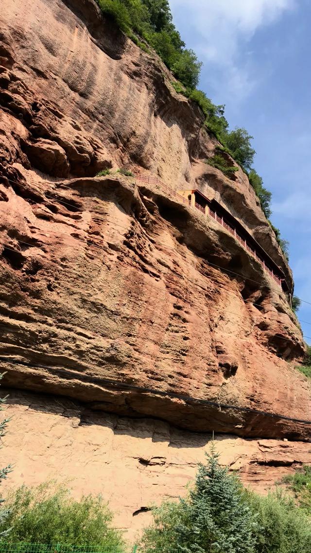 陇上行(二十三)庄浪县云崖寺,名副其实的小麦积山。(8月3日)