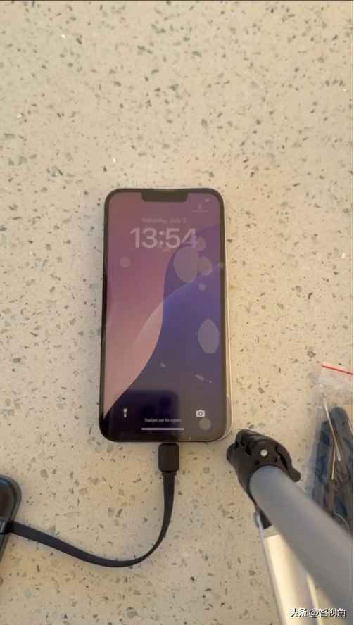 你可以用从全球速卖通购买的零部件，花1874元组装自己的iPhone 13