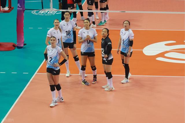 女排联赛最新积分榜！天津逆转升第一，北京鏖战五局，辽宁7连败