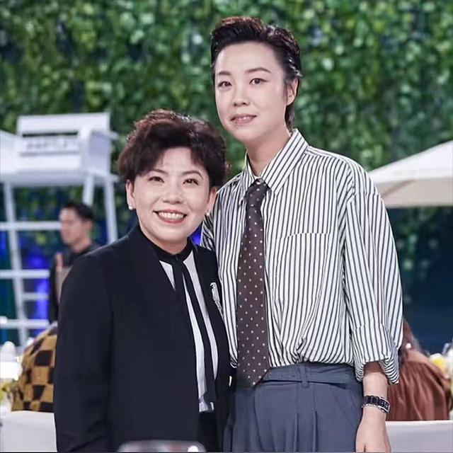 恩爱16年难抵残酷现实，嫁大20岁富豪的张怡宁，如今她后悔也晚了