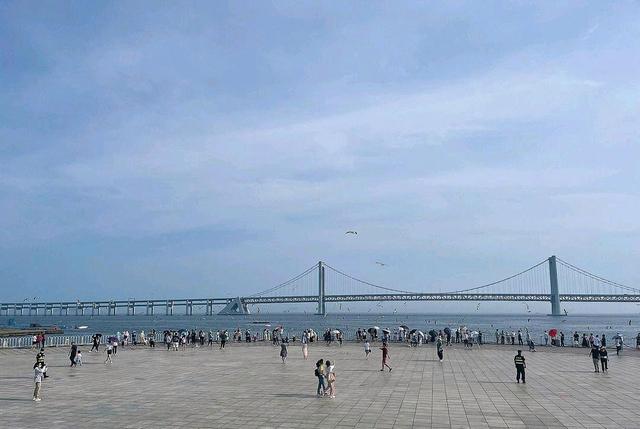 “宜居城市”10强：厦门不如三亚，大连高居第3，西安承德没上榜