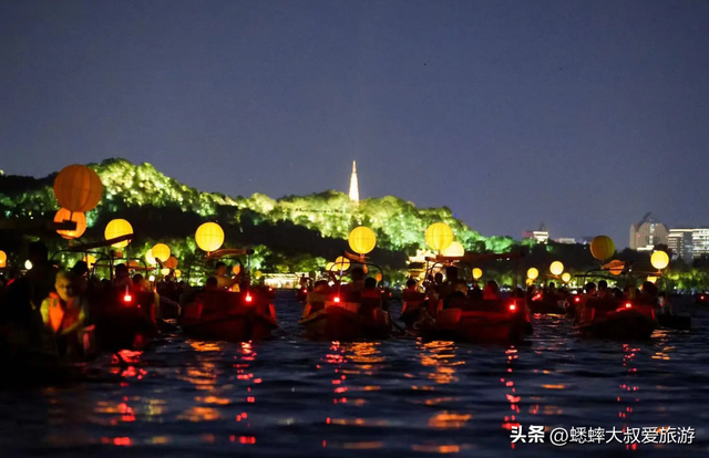 2025元！杭州“月亮船”重新起航，连续三晚点亮西湖，感兴趣吗？