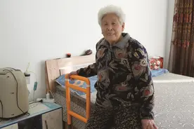 包头：从家出发 护航幸福夕阳红图片