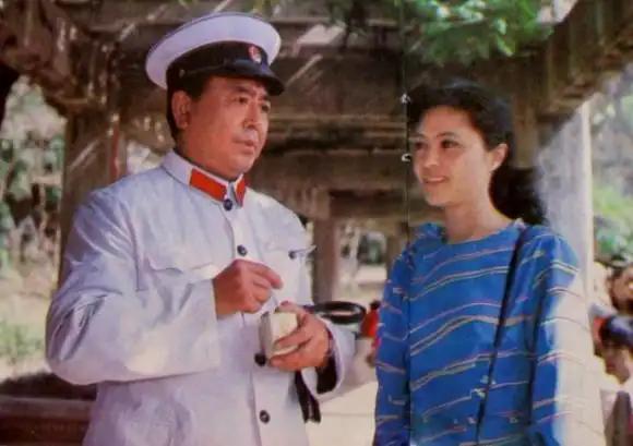 马军勤:嫁圈外丈夫,婚后生下一子,如今一个人生活