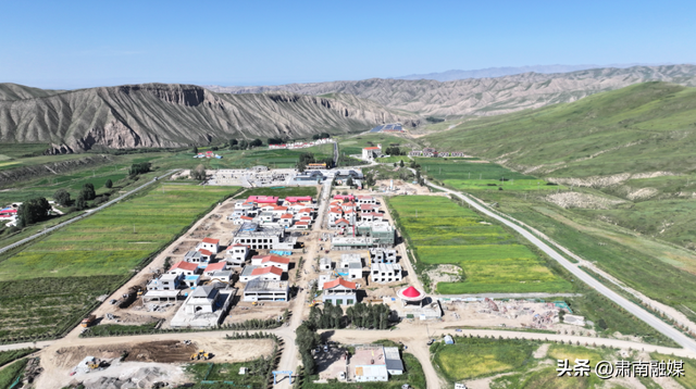 肃南：项目引领文旅升级 巴尔斯文旅小镇建设进入竣工倒计时