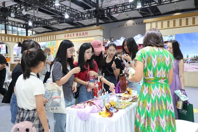 甜蜜伽师欢迎您 | 伽师文旅闪耀登场 共绘发展新蓝图