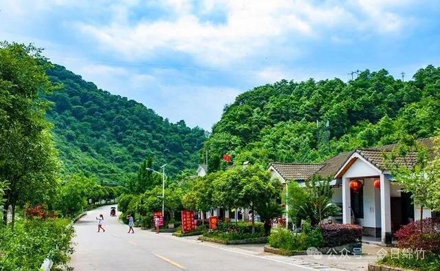 有美景有美食！绵竹这条避暑旅游线路，超级好玩又凉快......
