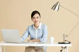 45岁不提拔，要看清悟透，闷声做个狠人图片