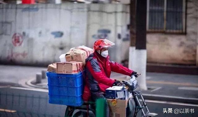 京东001号快递员退休1年多，勤恳工作16年，刘强东承诺的房给了吗