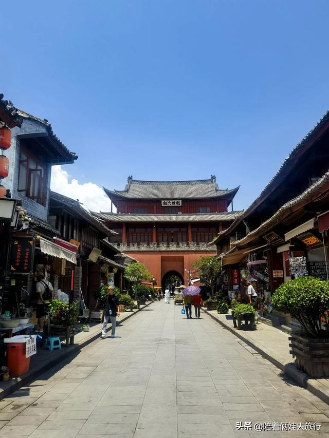 时光悠然，烟火人间，一座活着的巍山古城