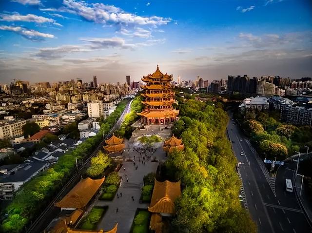 万亿文旅收入背后，安徽做对了什么？广西又为何栽了跟头？