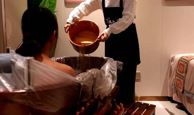 挖到韶关4个宝藏游玩地🤩！打卡夜市、体验非遗、带娃放电，好玩又好逛～🥂